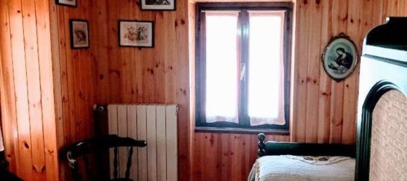 9 rooms House in Vanzone con San Carlo, Italy No. 124333 10