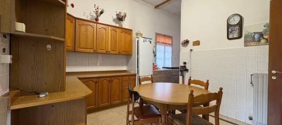4 rooms House in Chieri, Italy No. 92008 10