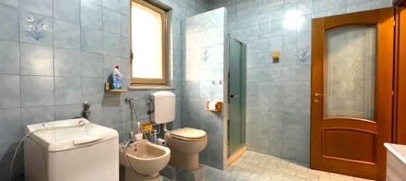 4 rooms House in Chieri, Italy No. 92008 19