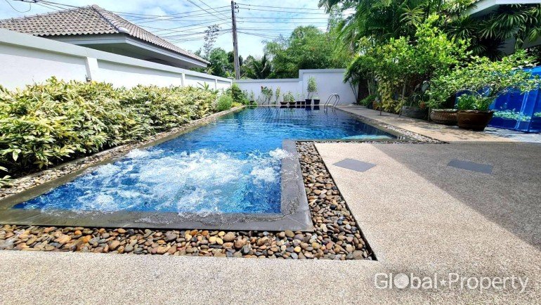 2 bedrooms Cafe / restaurant in Pattaya, Thailand No. 23007