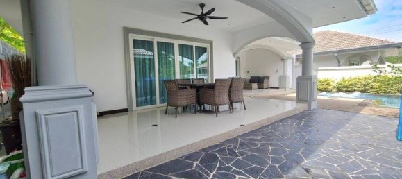 2 bedrooms Cafe / restaurant in Pattaya, Thailand No. 23007 4