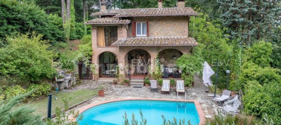 5 bedrooms House in Piegaro, Italy No. 353577 12