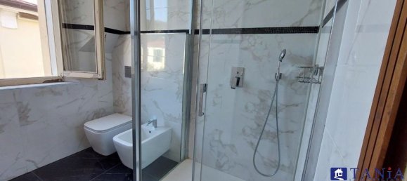 8غرفة منزل في Carrara, Italy رقم 48156 15