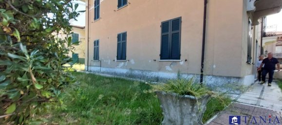 8غرفة منزل في Carrara, Italy رقم 48156 22