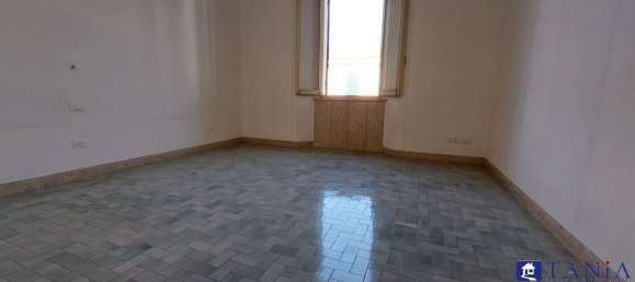 8غرفة منزل في Carrara, Italy رقم 48156 37