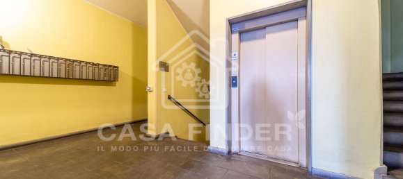 1 bedroom Apartment in Parma, Italy No. 352588 9