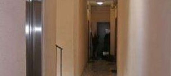 Studio in Milan, Italy No. 244029 8