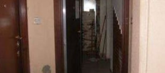 Studio in Milan, Italy No. 244029 9