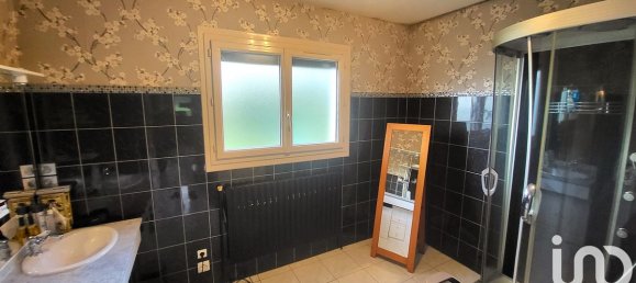 Дом с 4 спальнями в Шеси, Франция № 236323 12