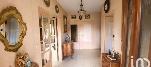 Дом с 4 спальнями в Шеси, Франция № 236323 3