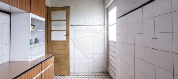 Casa de 3 dormitorios en Rio Tinto, Portugal No. 27729 13