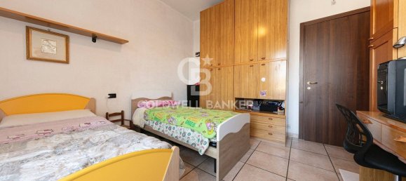 3-salle Appartement à Arconate, Italy No. 97575 15