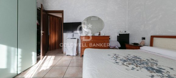 3-salle Appartement à Arconate, Italy No. 97575 11