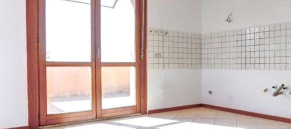 3 bedrooms Apartment in Rome, Italy No. 379521 4