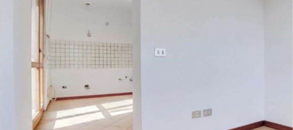 3 bedrooms Apartment in Rome, Italy No. 379521 19