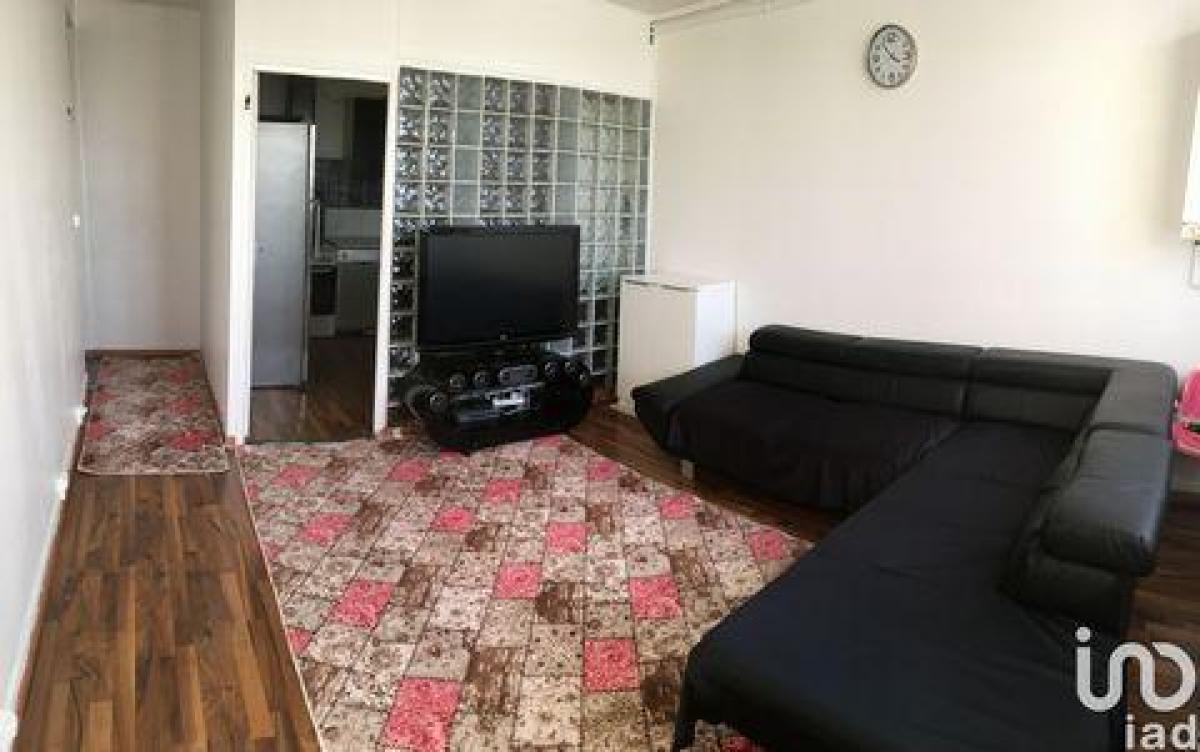 Кондоминиум  с 2 спальнями в Провен, Франция № 35277