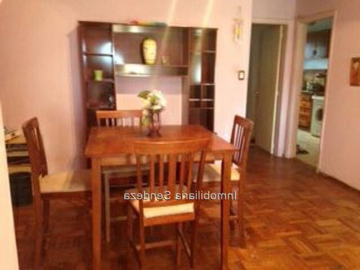 2 bedrooms House in Montevideo, Uruguay No. 7702