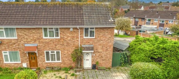 4 bedrooms Commercial property in Taunton, United Kingdom No. 13678 2