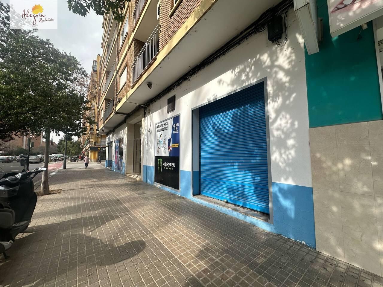 415 m² propiedad comercial en venta en Valencia, València, Comunidad Valenciana, Spain № 365583