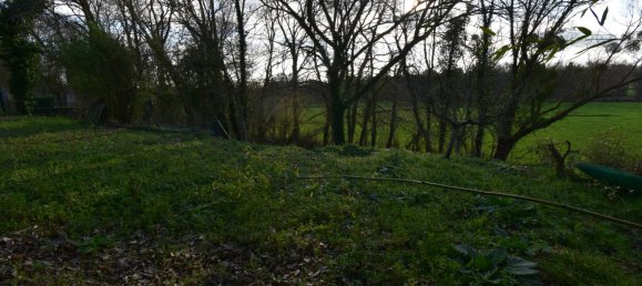  Land in Thivars, France No. 75797 2