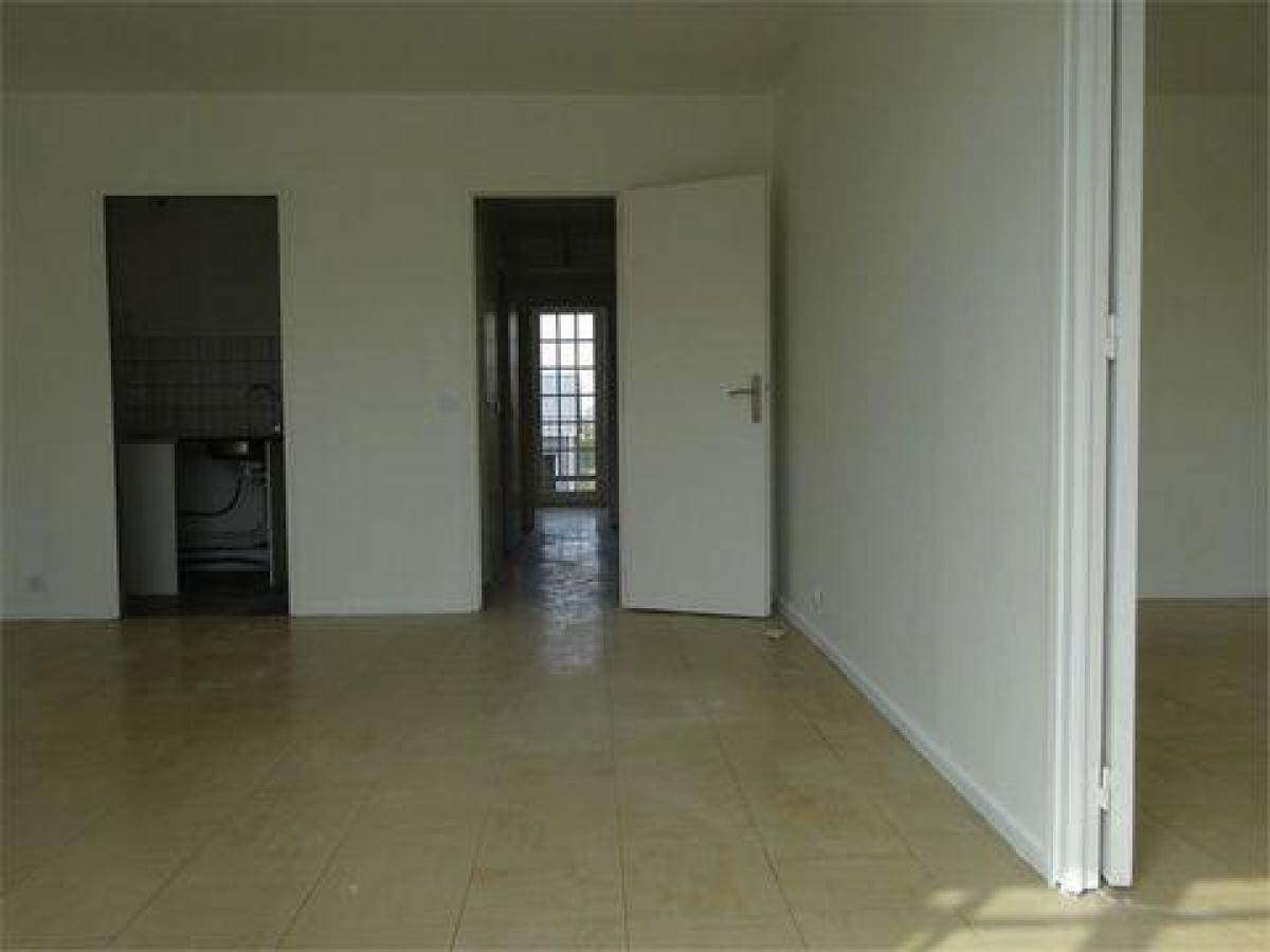 Studio in the Condo in Fismes, France No. 34605