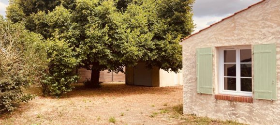 Дом с 2 спальнями в Сен-Бенуа-сюр-Мер, Франция № 281894 8