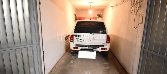 1-Zimmer Garage in Borgo San Dalmazzo, Italy, Nr. 361485 3