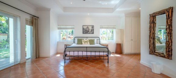 5 chambres villa à vendre à Pattaya, Chonburi, Eastern Thailand, Thailand № 63377 20