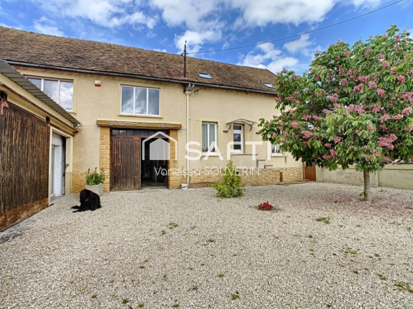 3 bedrooms House in Bray-sur-Seine, France No. 319453