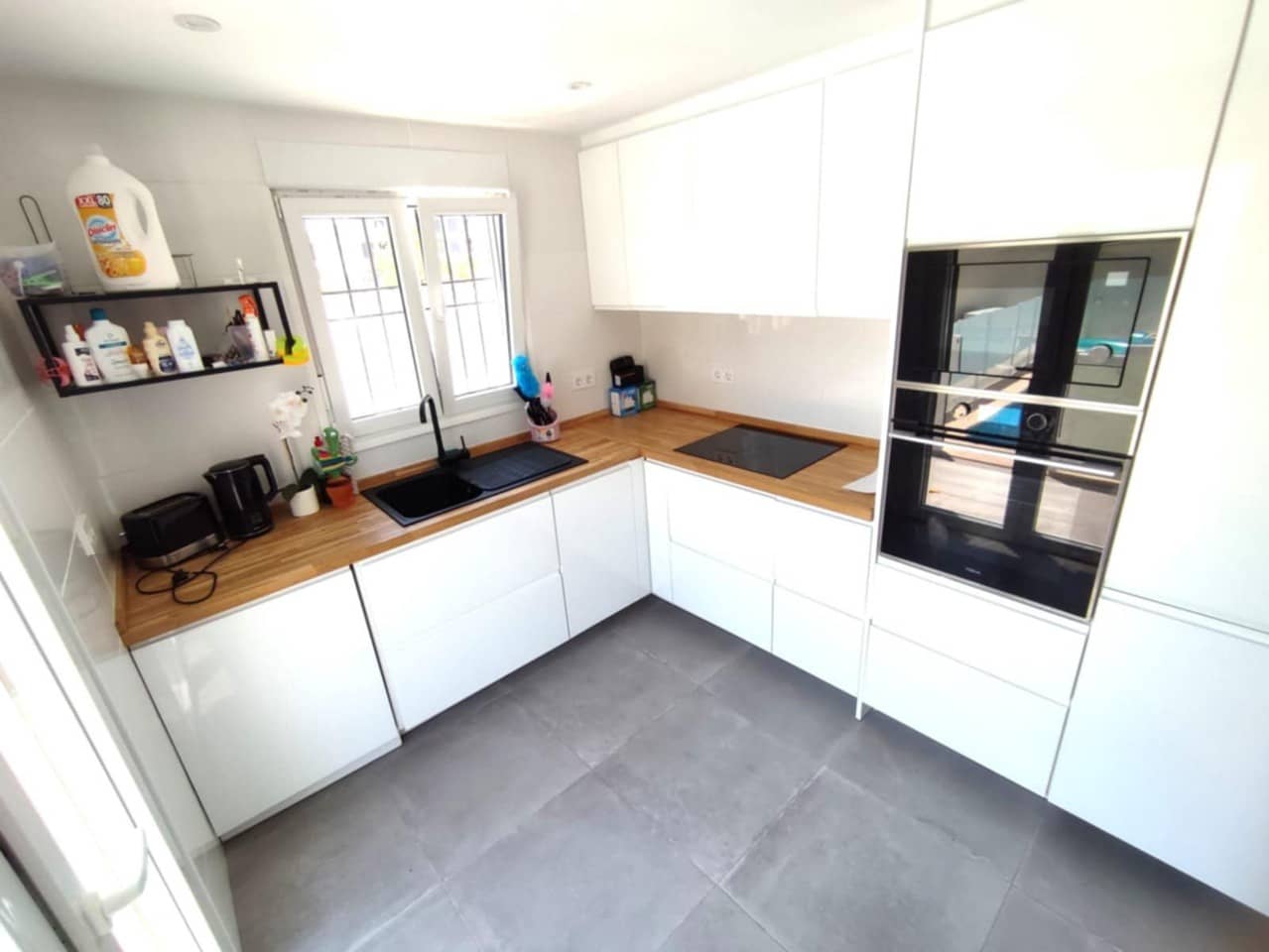 2 bedrooms House in Alicante, Spain No. 182026