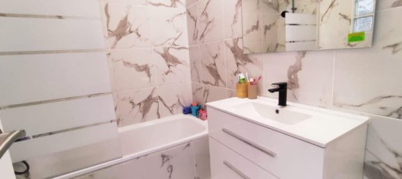 2 bedrooms House in Alicante, Spain No. 182026 4