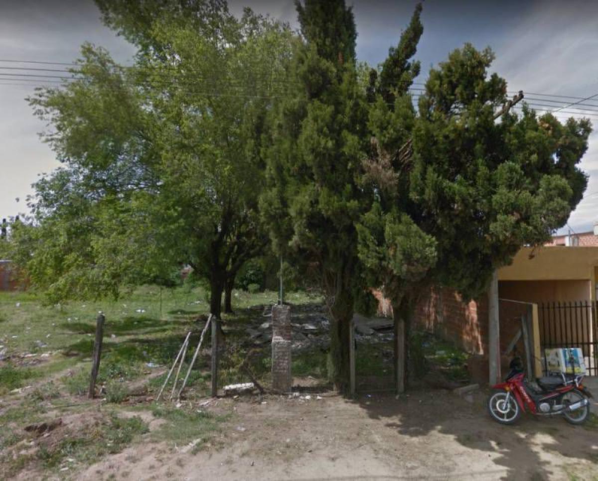 Terreno en San Pedro, Argentina No. 37248