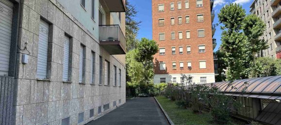 1 Schlafzimmer Wohnung in Milan, Italy, Nr. 344380 3