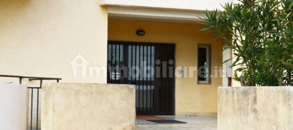 5-salle Appartement à Noto, Italy No. 174302 2