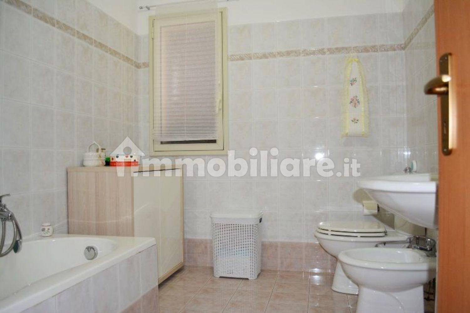 5-salle Appartement à Noto, Italy No. 174302