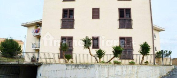 5-salle Appartement à Noto, Italy No. 174302 10