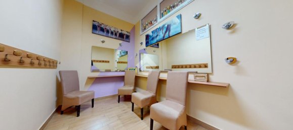 4-salle Appartement à Francavilla Fontana, Italy No. 21900 6