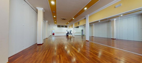 4-salle Appartement à Francavilla Fontana, Italy No. 21900 7