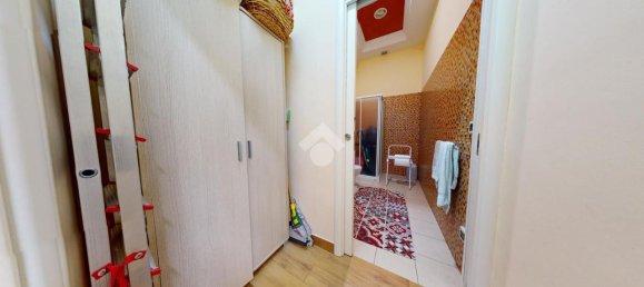 4-salle Appartement à Francavilla Fontana, Italy No. 21900 15