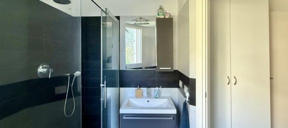 Apartamento de 1 dormitorio en Casalecchio di Reno, Italy No. 376775 22