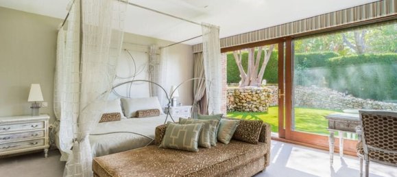 6 غرف نوم منزل في Marbella, Spain رقم 25626 18