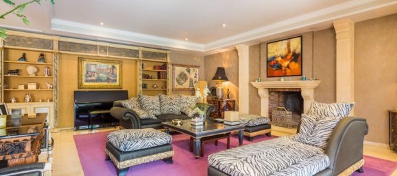 6 غرف نوم منزل في Marbella, Spain رقم 25626 10