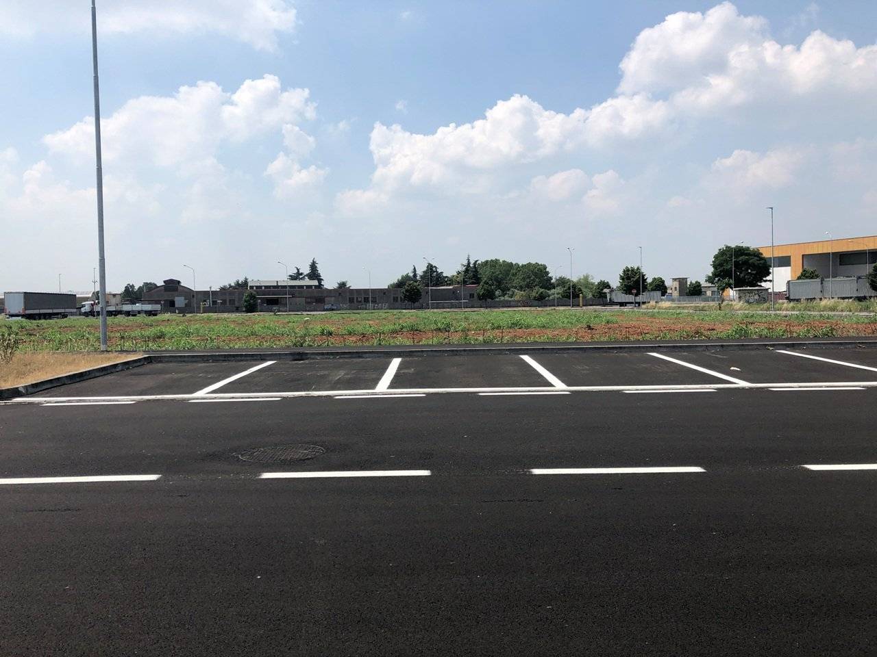 3650m² Land in Bedizzole, Italy No. 110225