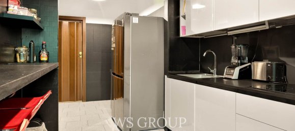 4-salle Appartement à Monza, Italy No. 259015 14