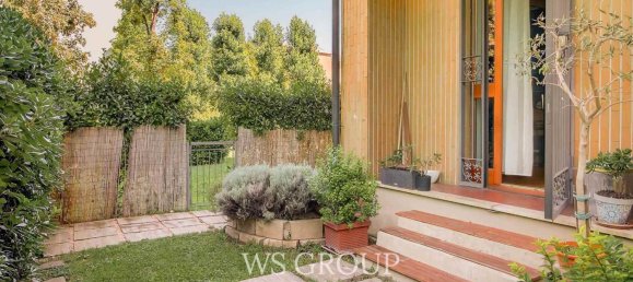 4-salle Appartement à Monza, Italy No. 259015 32