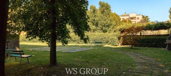 4-salle Appartement à Monza, Italy No. 259015 38