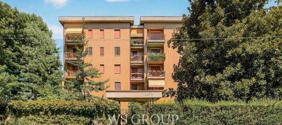 4-salle Appartement à Monza, Italy No. 259015 46