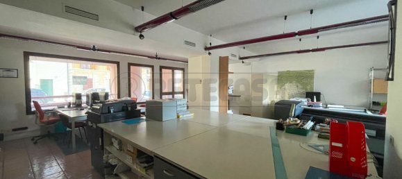 Bureau à Udine, Italy 80m² No. 114771 6