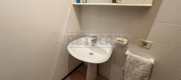 Bureau à Udine, Italy 80m² No. 114771 9