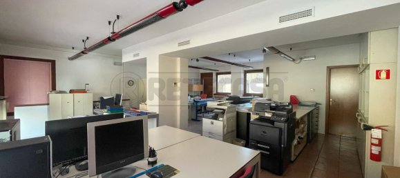 Bureau à Udine, Italy 80m² No. 114771 4